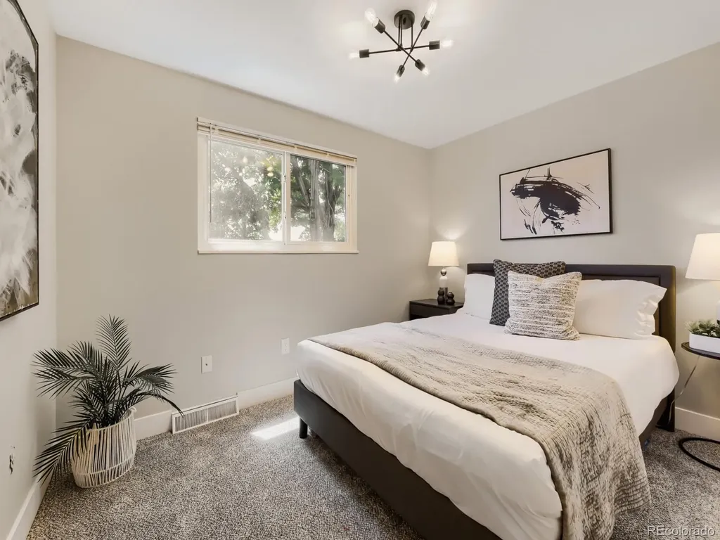 7782 W Glasgow Place Littleton CO 80128