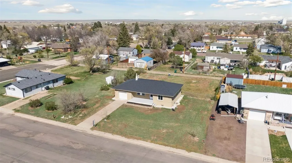 448 K Avenue Limon CO 80828