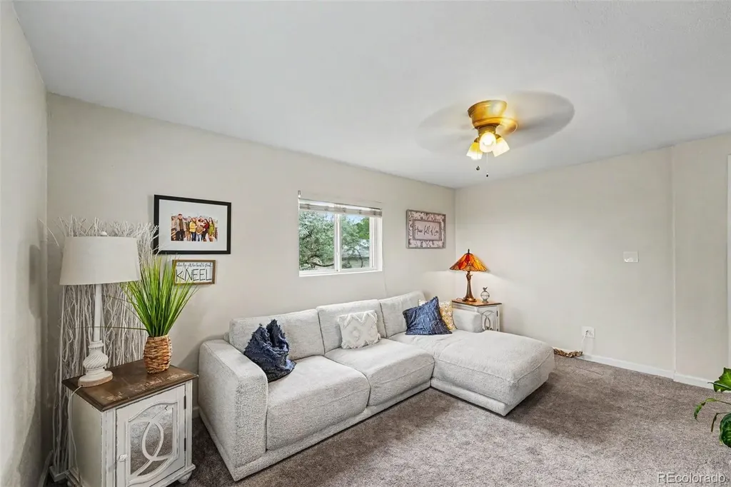 11772 Galapago Court Northglenn CO 80234
