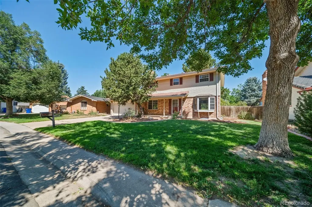1453 S Lima Court Aurora CO 80012