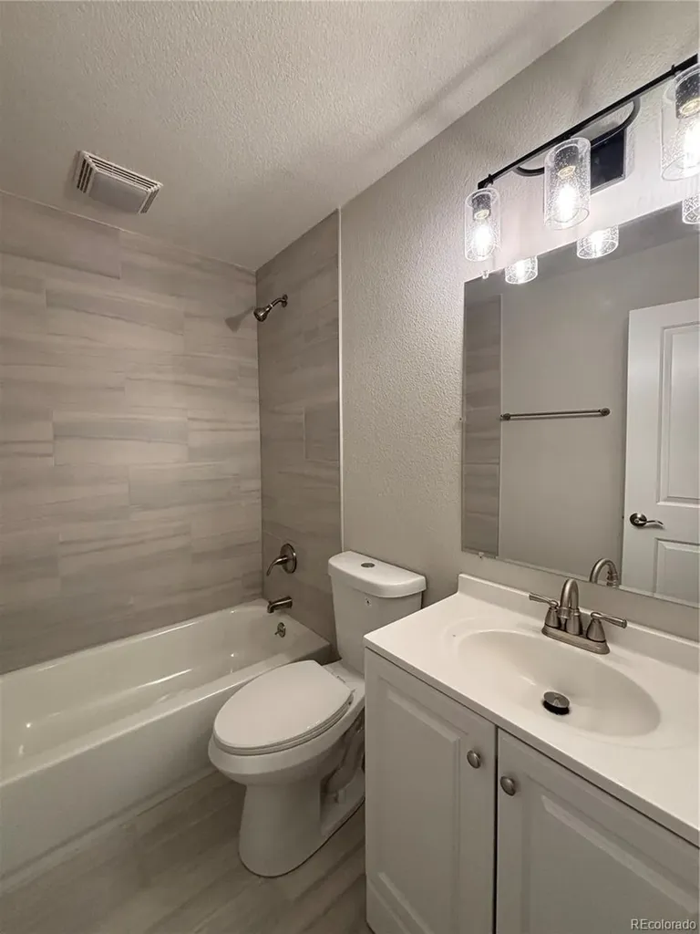 17211 Niwot Place Parker CO 80134