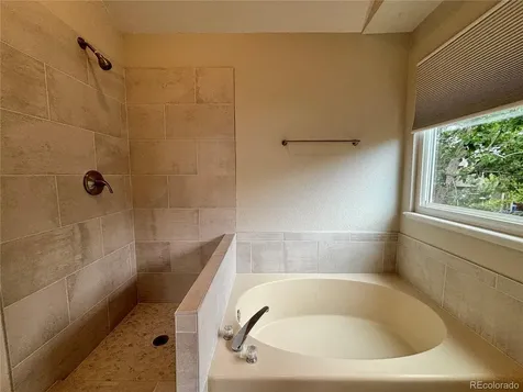 17211 Niwot Place Parker CO 80134