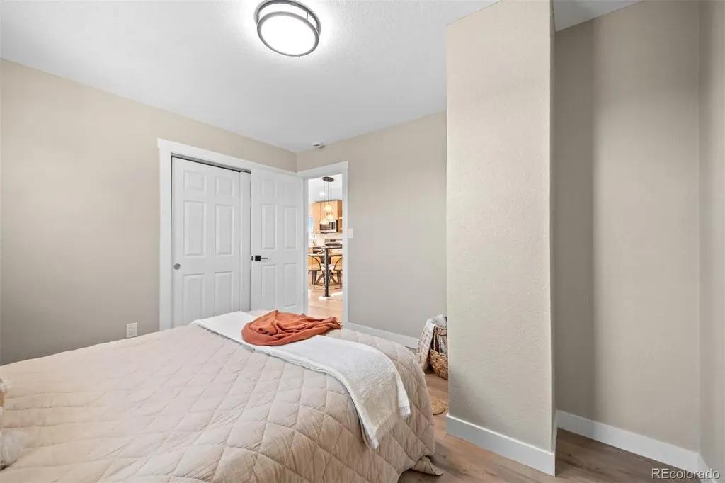 59 S Degaulle Street Aurora CO 80018