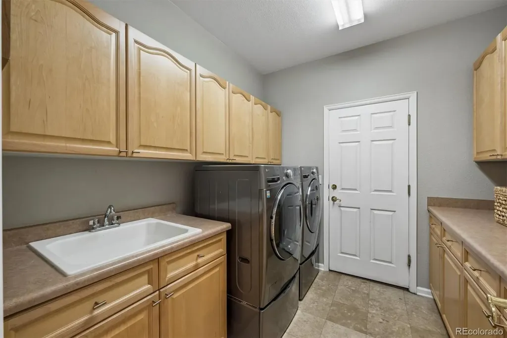 10284 Charissglen Circle Highlands Ranch CO 80126