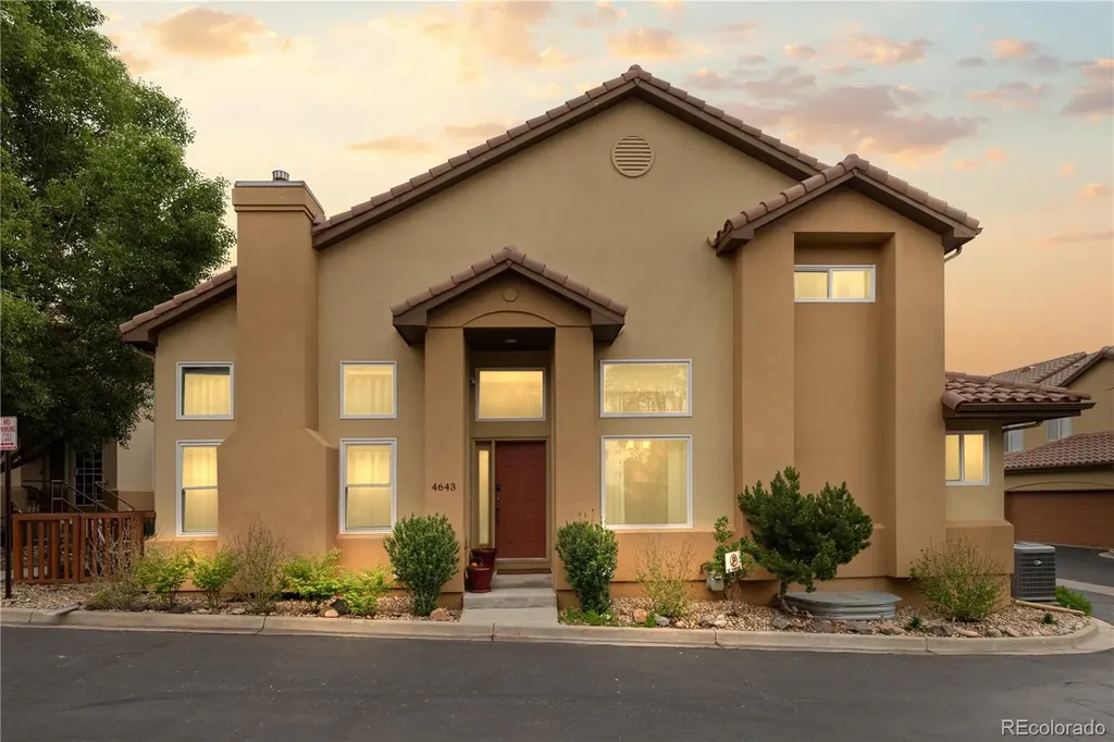 4643 S Abilene Circle Aurora CO 80015
