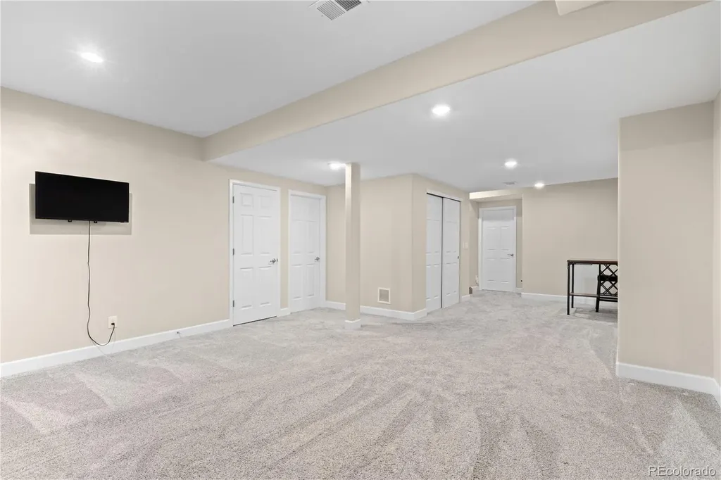 4643 S Abilene Circle Aurora CO 80015