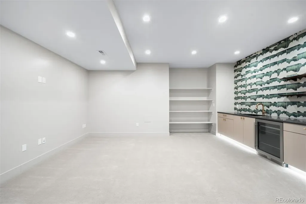 407 Madison Street Denver CO 80206