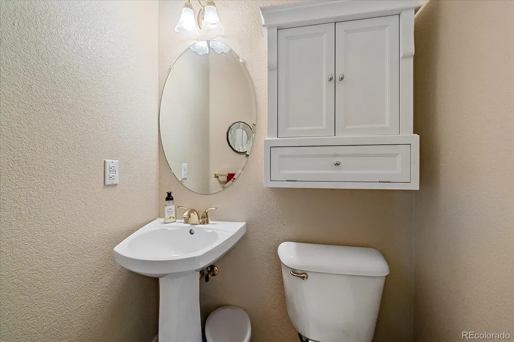 9609 Independence Drive Westminster CO 80021