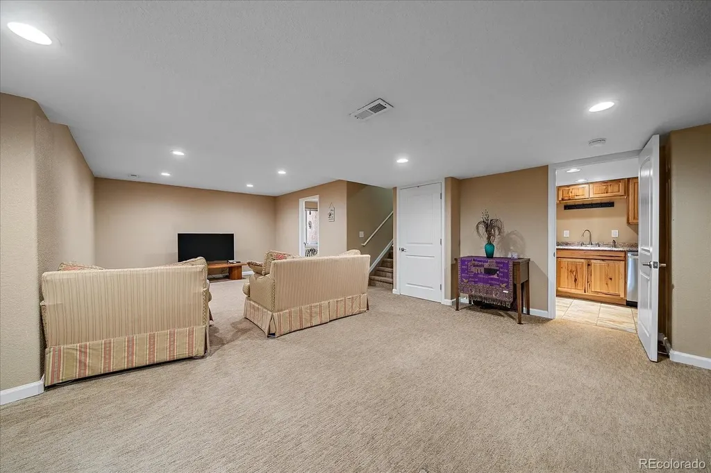 9609 Independence Drive Westminster CO 80021