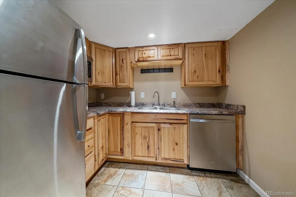 9609 Independence Drive Westminster CO 80021
