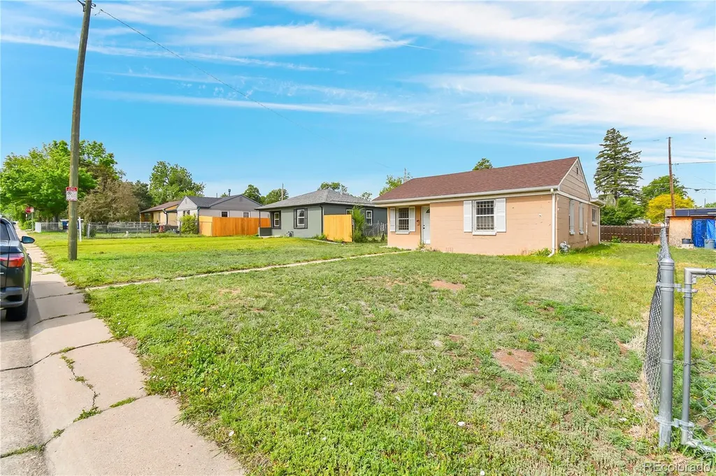 3725 N Jackson Street Denver CO 80205