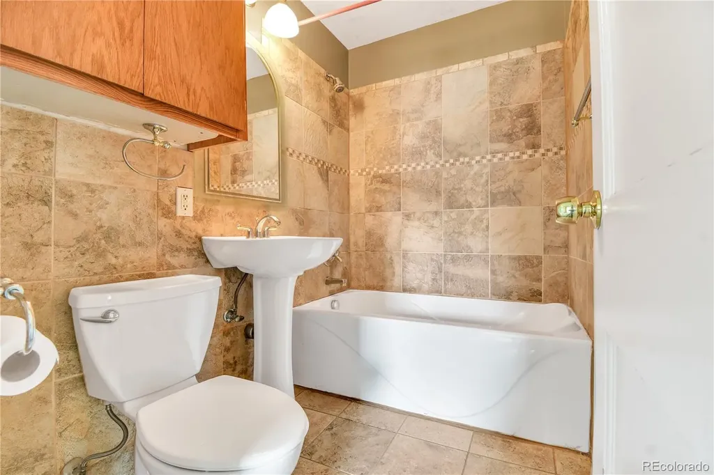 3725 N Jackson Street Denver CO 80205