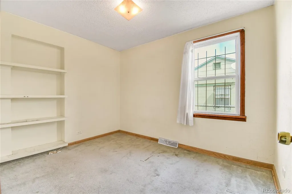 3725 N Jackson Street Denver CO 80205