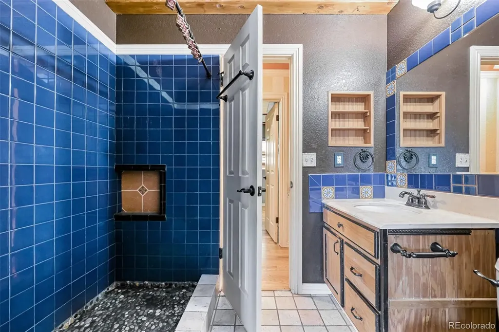 21041 E Ida Avenue Aurora CO 80015