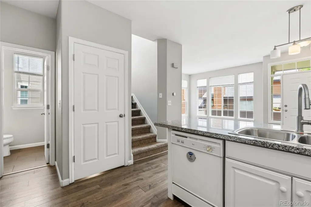 5555 E Briarwood Avenue Centennial CO 80122