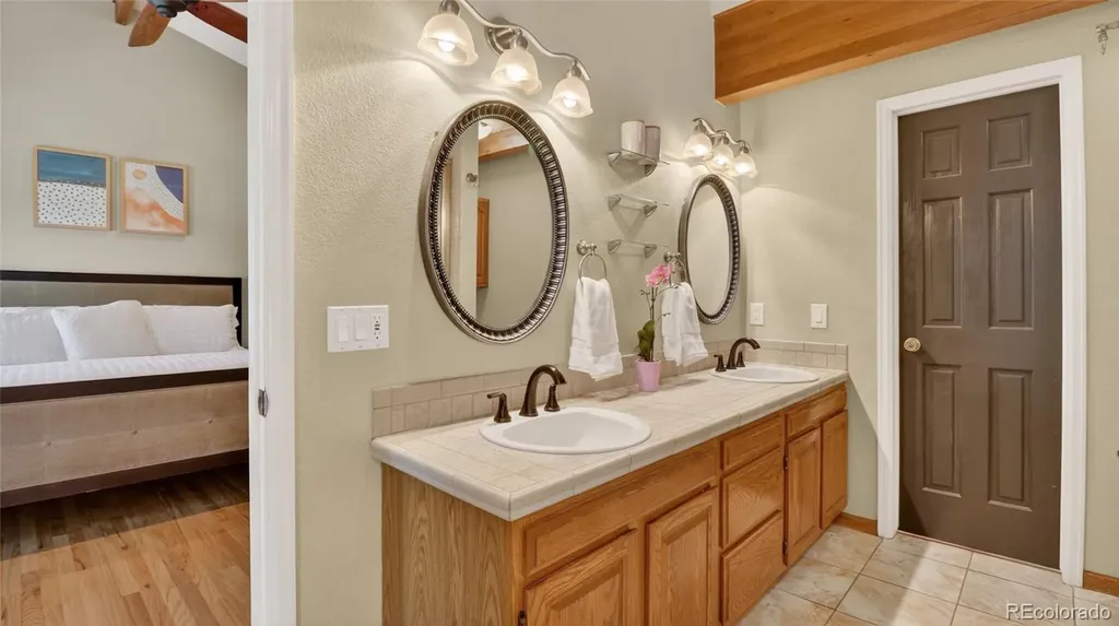 1467 Dunsford Way Broomfield CO 80020