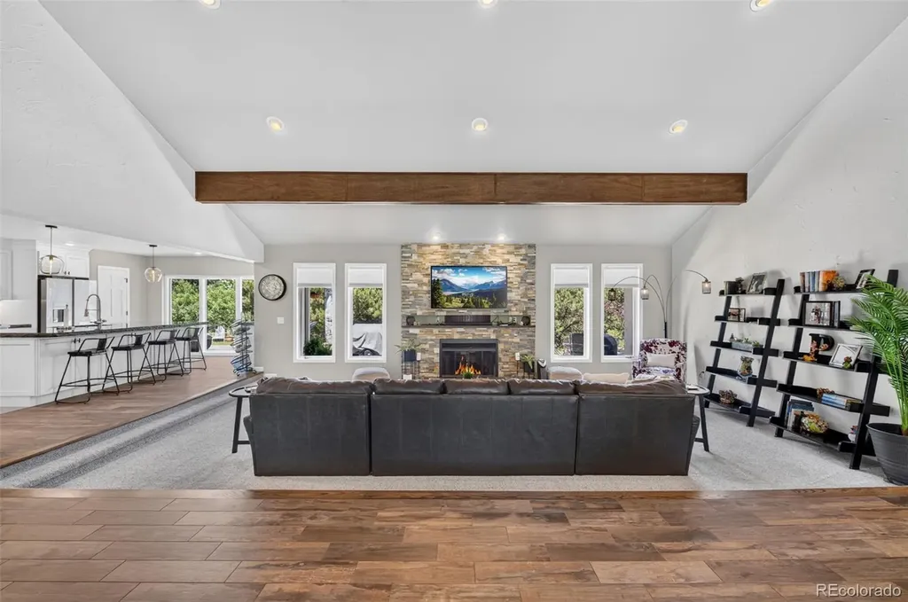 8 Silver Aspen Littleton CO 80127