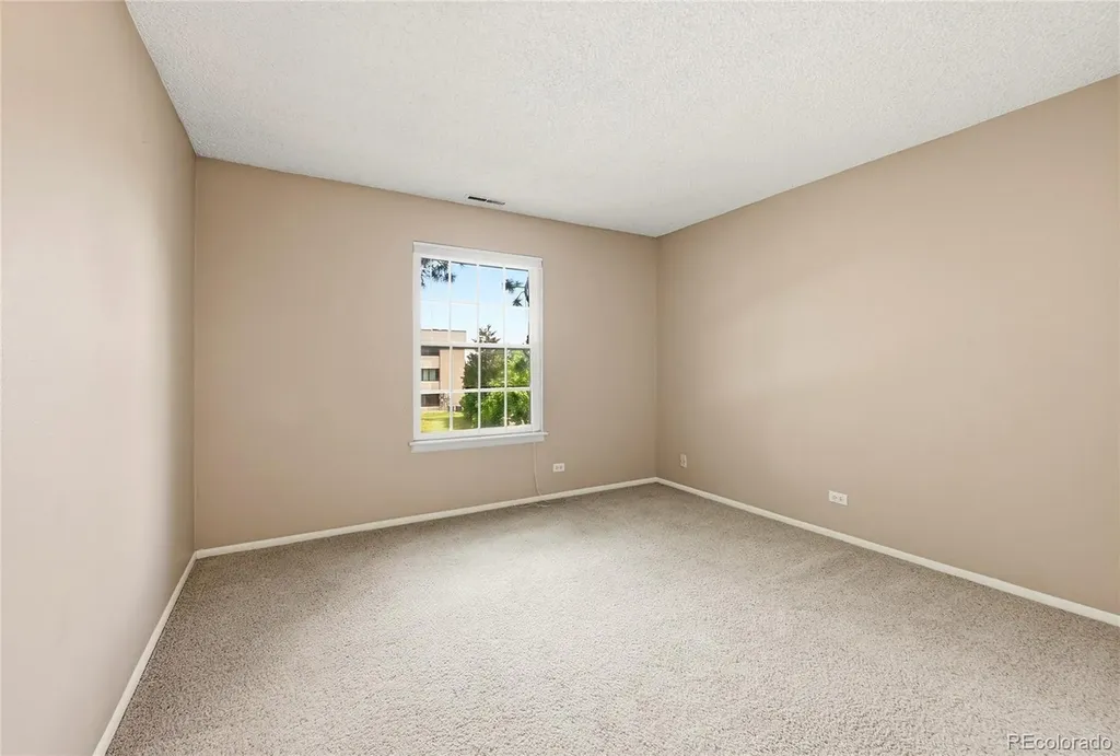 7110 S Gaylord Street Centennial CO 80122