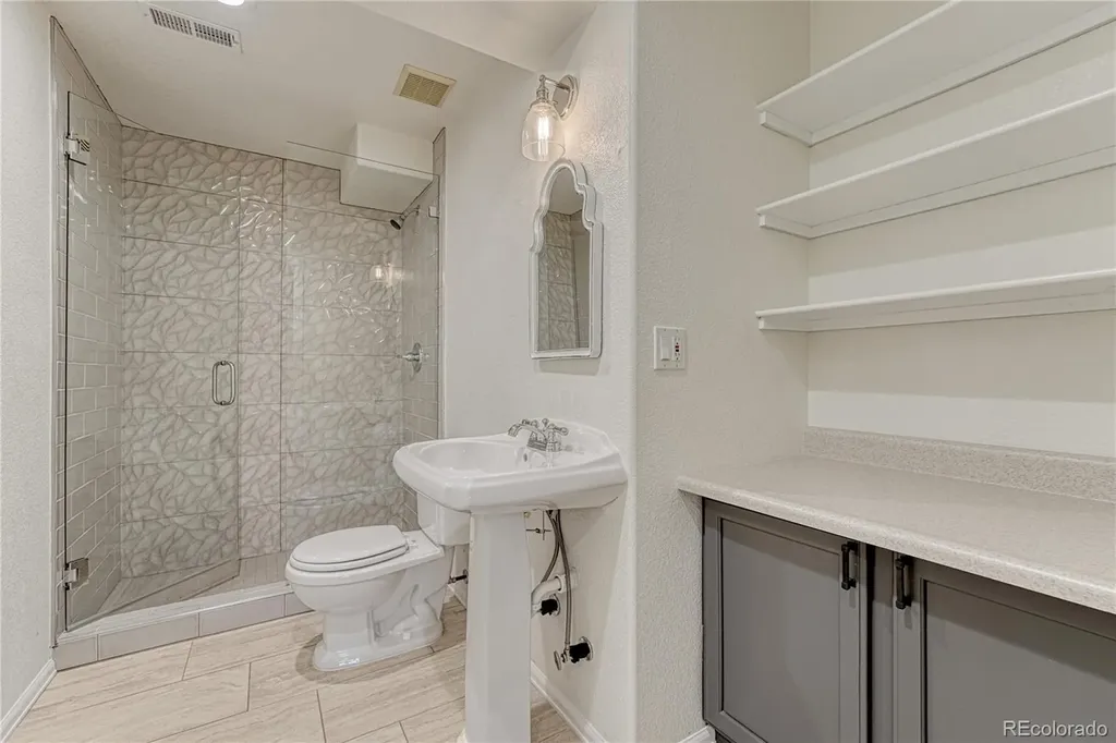 8144 S Algonquian Circle Aurora CO 80016