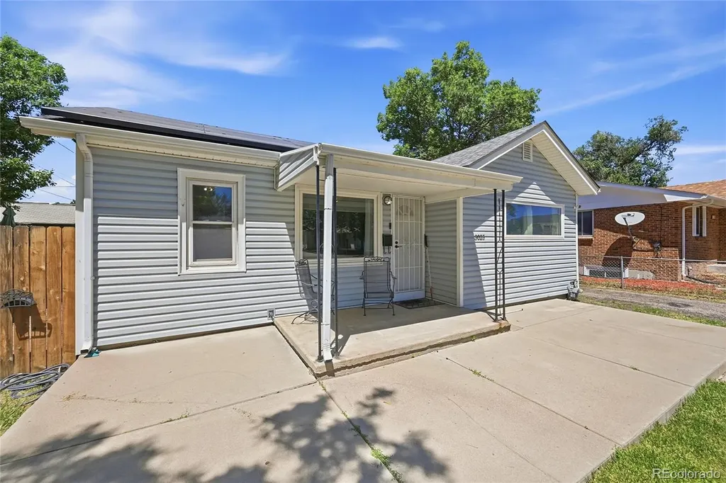 3025 S Delaware Street Englewood CO 80110