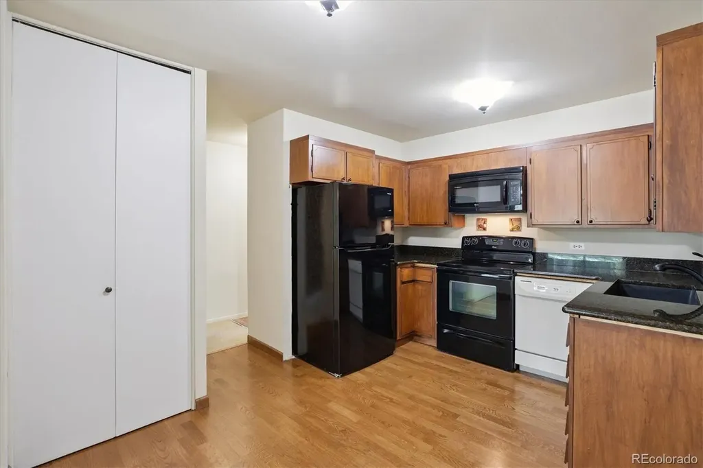 725 S Clinton Street Denver CO 80247