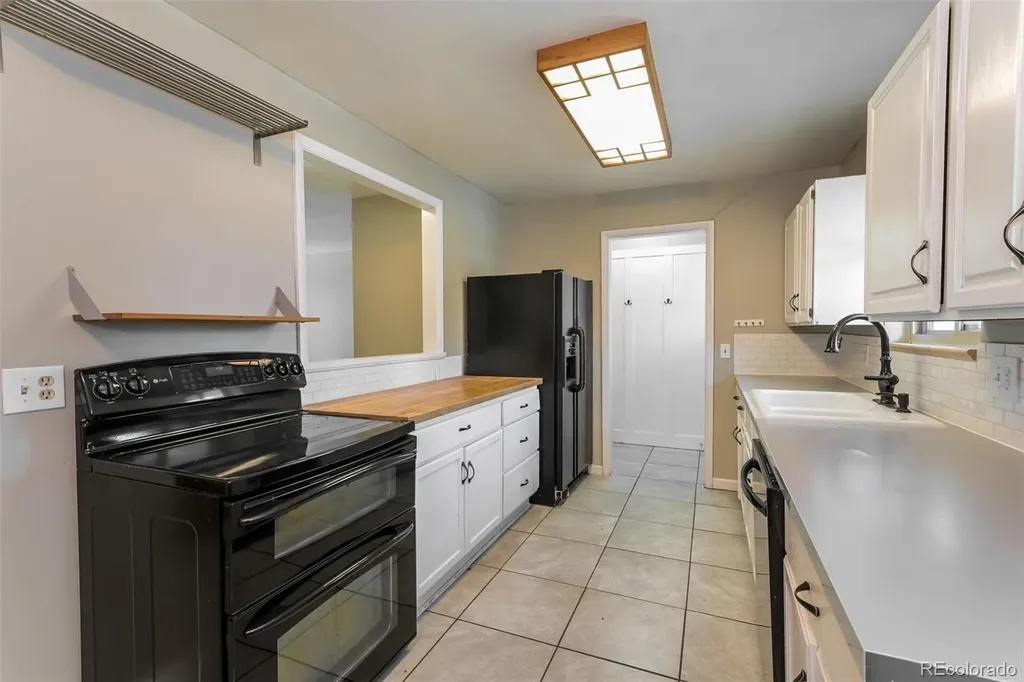 1836 E Mineral Avenue Littleton CO 80122
