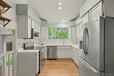4886 S Argonne Street Aurora CO 80015
