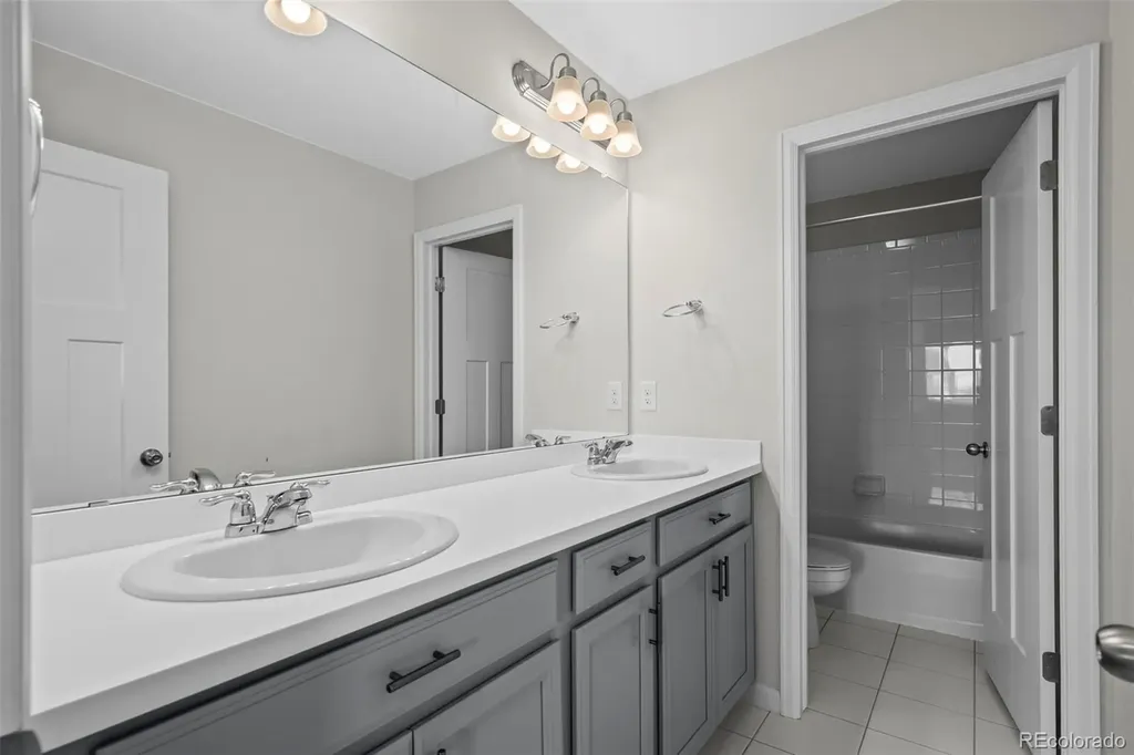 577 W 174th Avenue Broomfield CO 80023