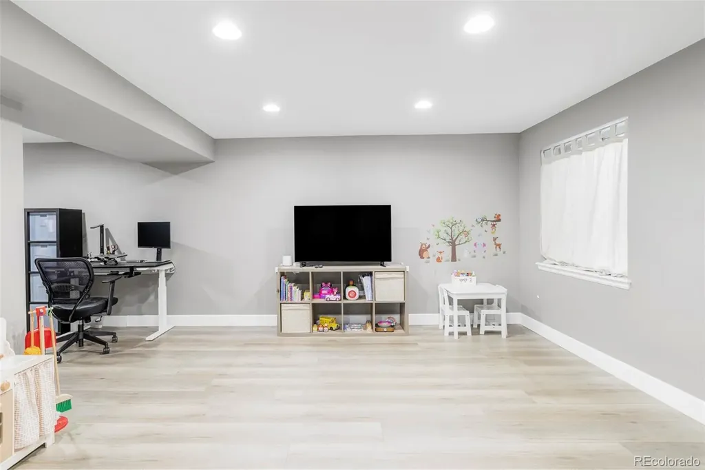 552 W Jamison Place Littleton CO 80120
