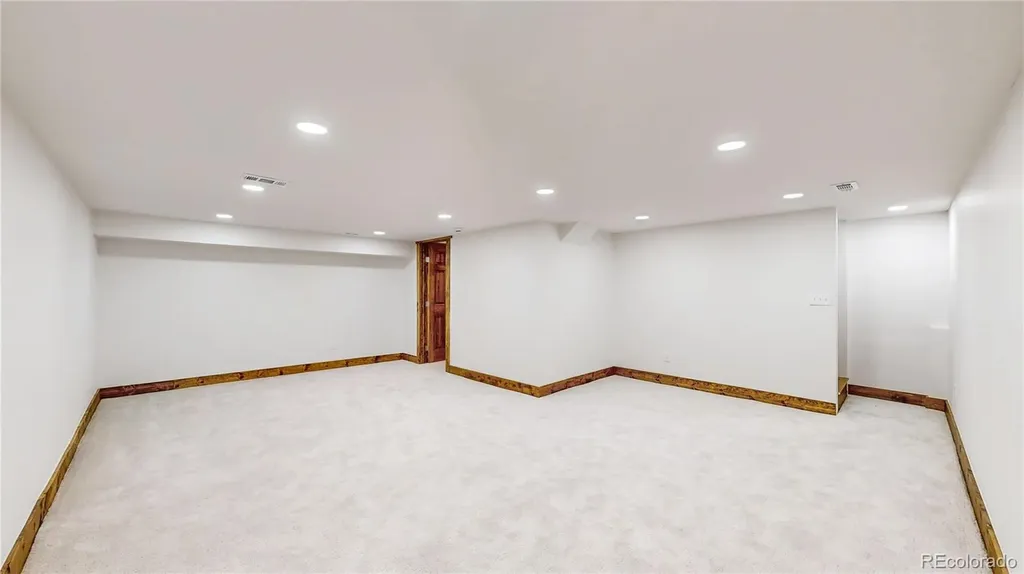 900 Tallaqua Drive Grand Lake CO 80447