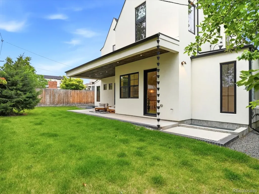 2900 S Madison Street Denver CO 80210