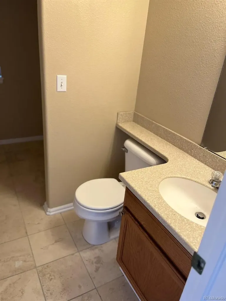 19050 E Crestridge Circle Aurora CO 80015