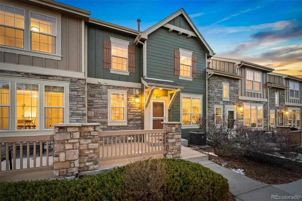 857 Rock Mesa Point Castle Rock CO 80108