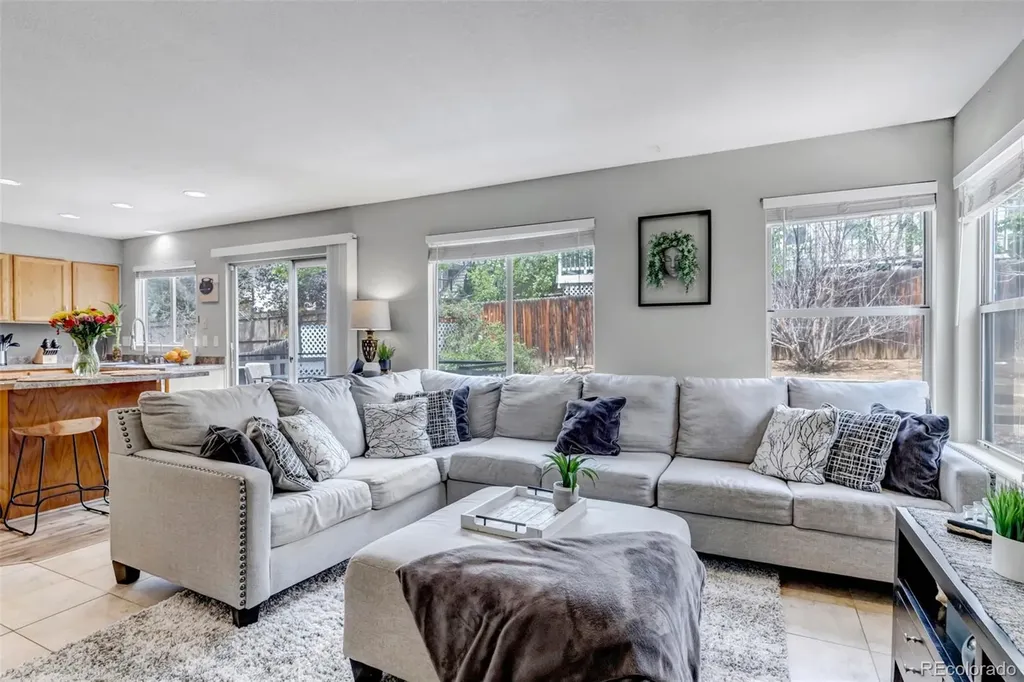 18215 E Warren Avenue Aurora CO 80013
