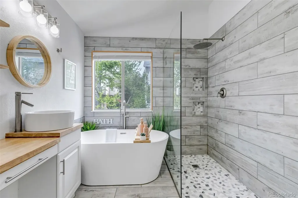 18215 E Warren Avenue Aurora CO 80013