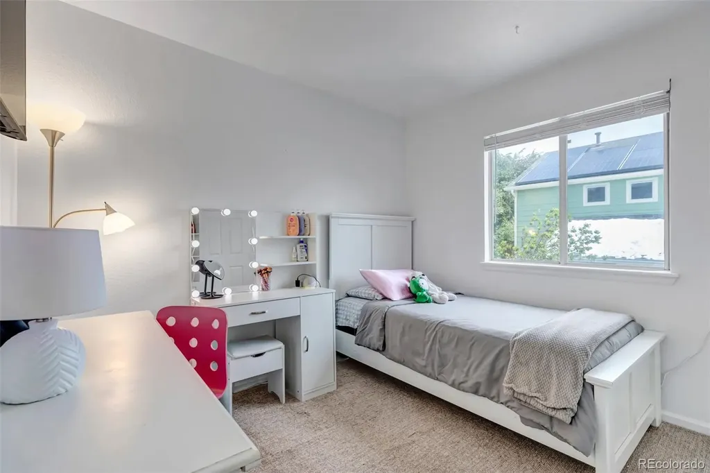 18215 E Warren Avenue Aurora CO 80013