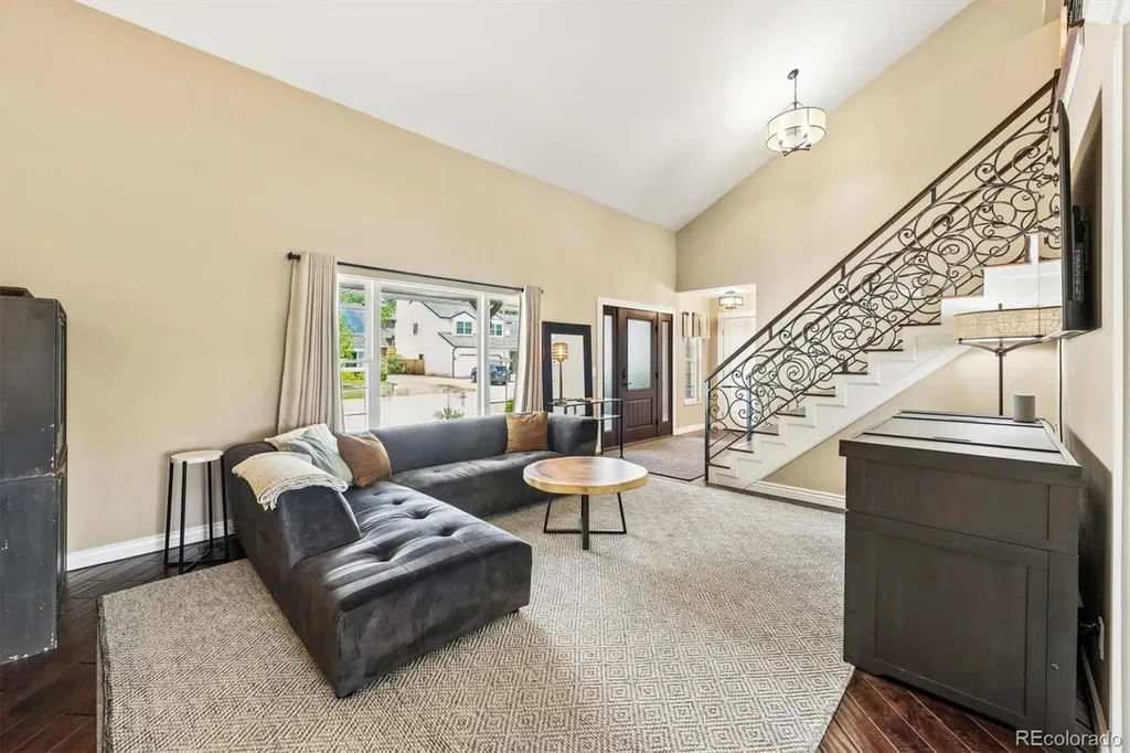 6573 S Kearney Circle Centennial CO 80111