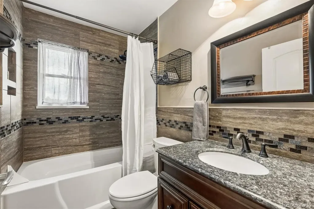 6573 S Kearney Circle Centennial CO 80111