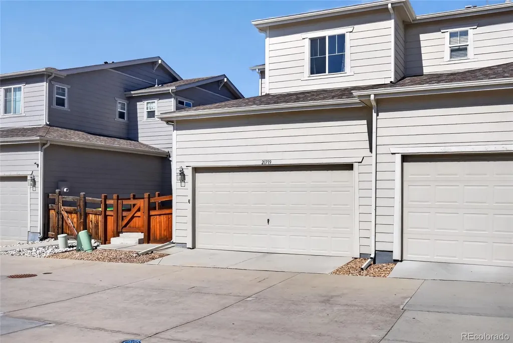 21719 E Quincy Circle Aurora CO 80015