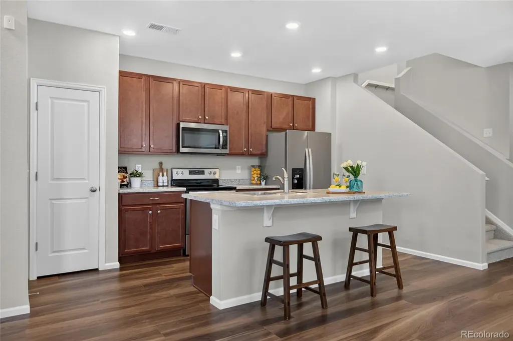 21719 E Quincy Circle Aurora CO 80015