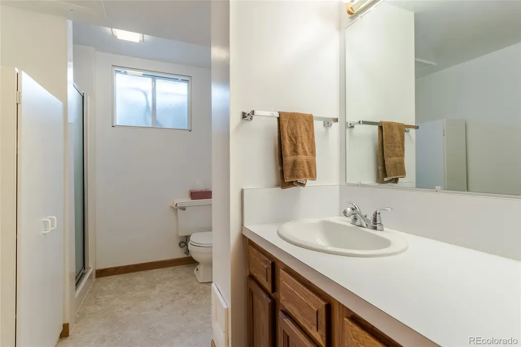 3795 S Uinta Court Denver CO 80237