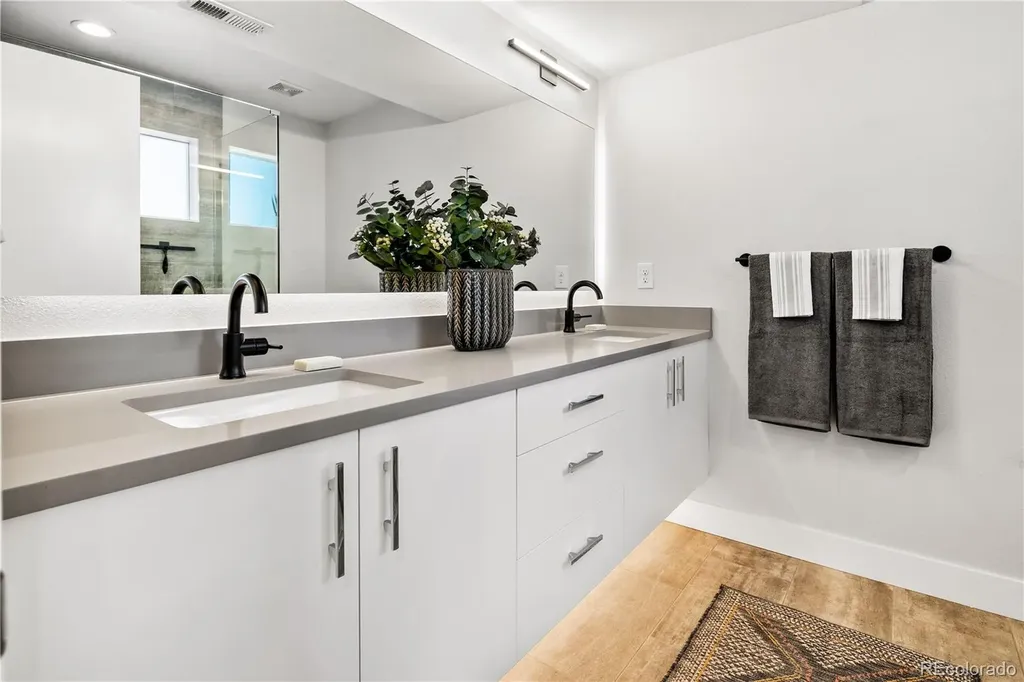 1432 Knox Court Denver CO 80204