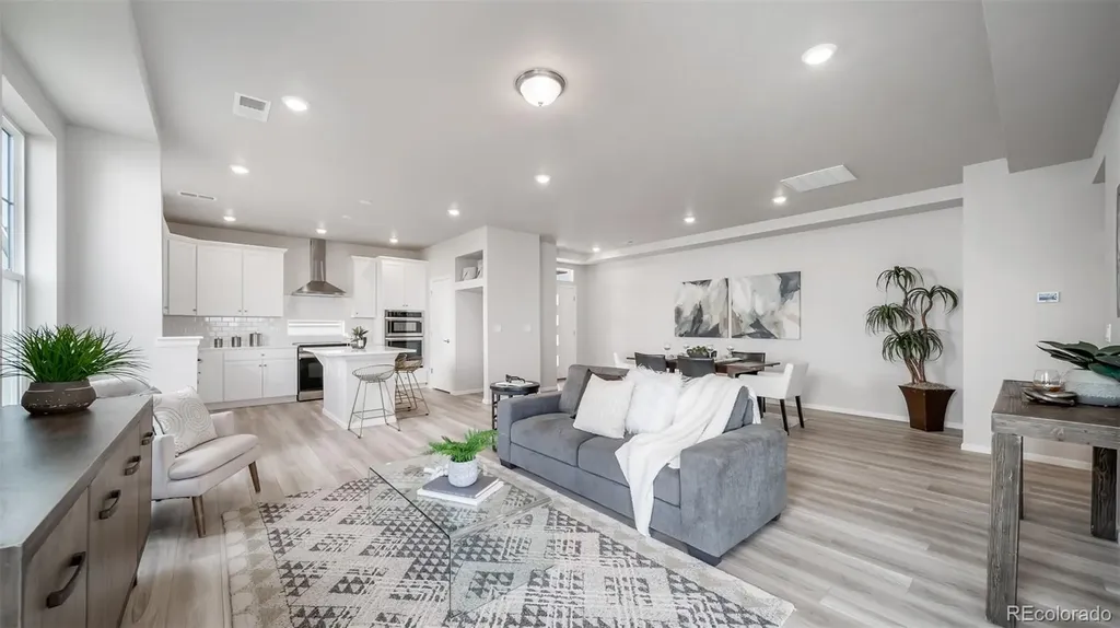 5170 N Quatar Street Aurora CO 80019