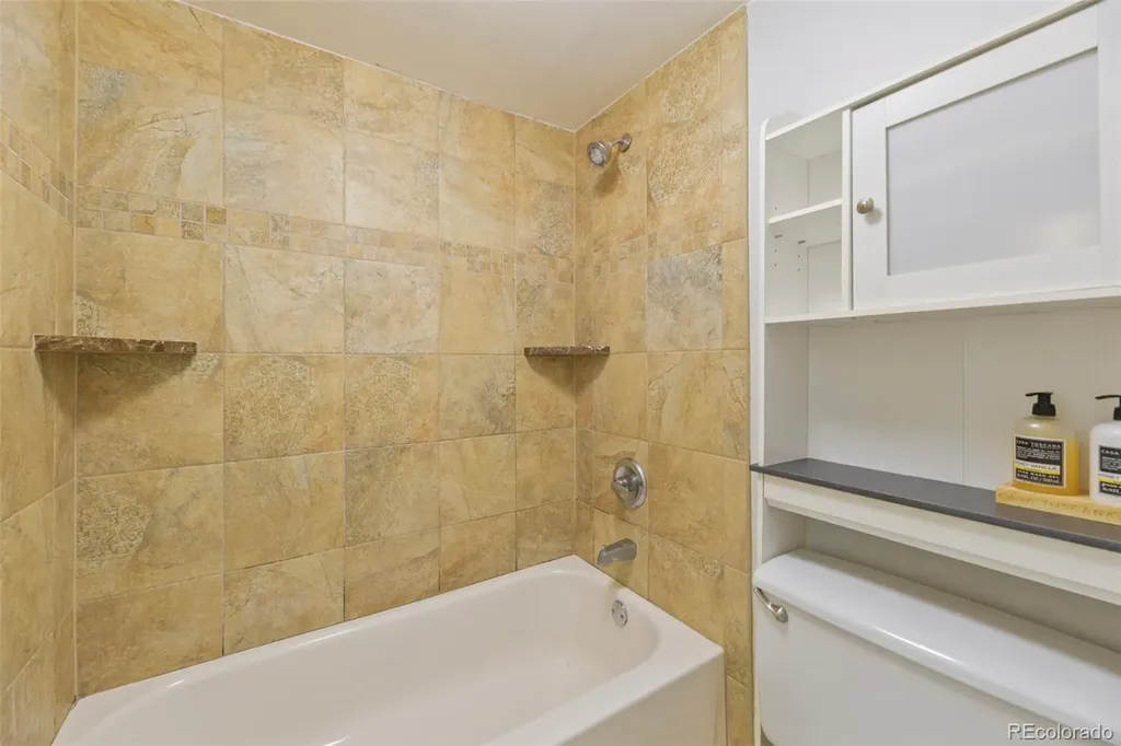 17642 E Loyola Drive Aurora CO 80013