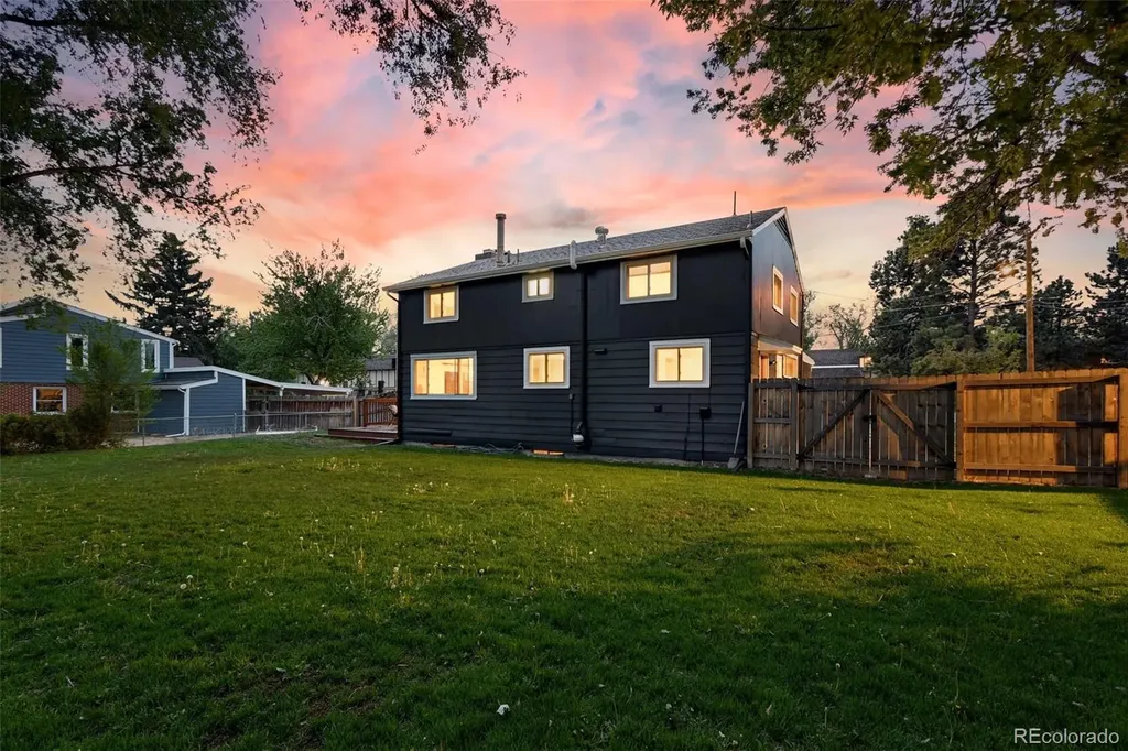 8035 W 9th Avenue Lakewood CO 80214