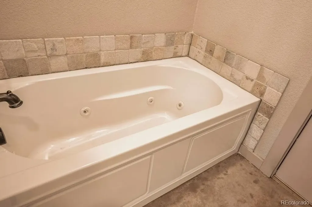 324 Chaps Court Walsenburg CO 81089