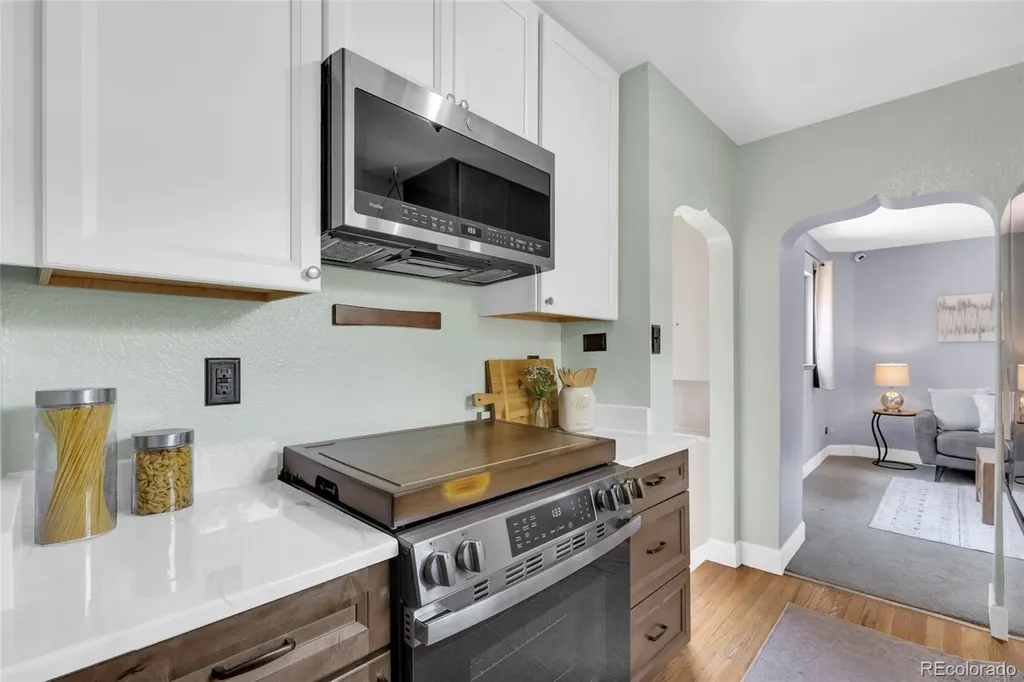 3232 W Scott Place Denver CO 80211
