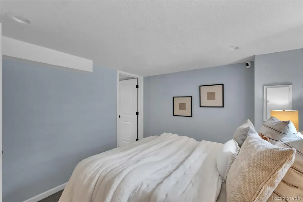 3232 W Scott Place Denver CO 80211