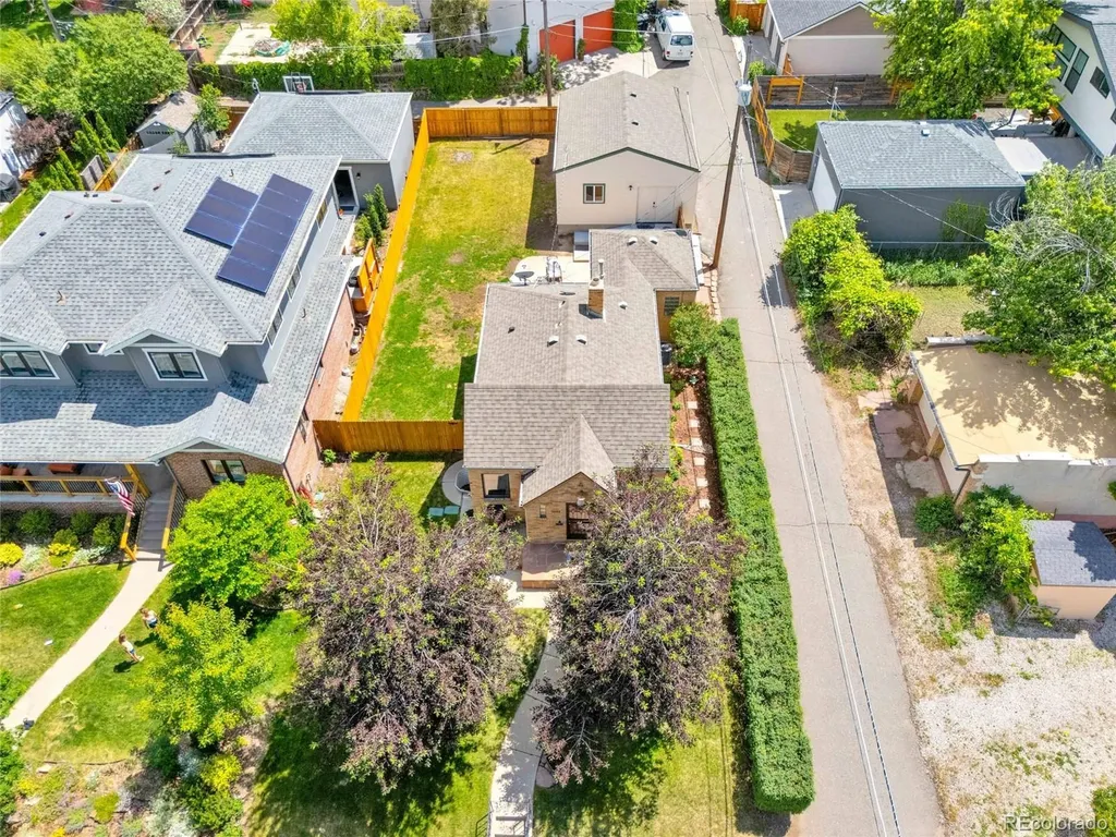 3232 W Scott Place Denver CO 80211
