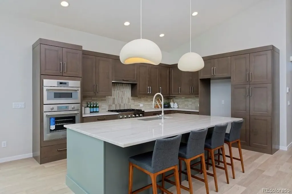 2298 Star Hill Street Longmont CO 80503